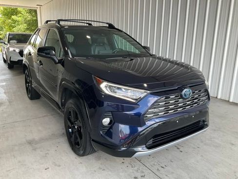 Used 2020 Toyota RAV4 XSE AWD/4WD image 27