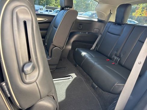 Used 2019 INFINITI QX60 Luxe w/ Essential Package image 15