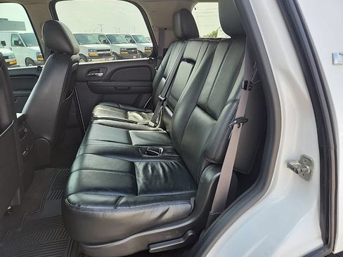 Used 2012 Chevrolet Tahoe LT AWD/4WD image 32