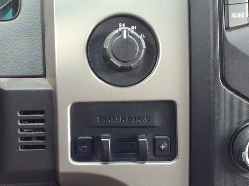 Used 2014 Ford F150 XLT w/ Equipment Group 302A Luxury AWD/4WD image 23