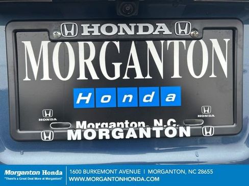 Used 2024 GMC Terrain SLE image 31