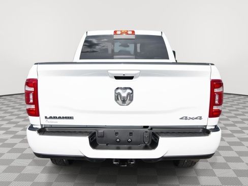 Used 2024 RAM 2500 Laramie AWD/4WD image 6