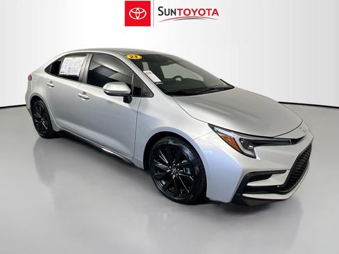 Used 2023 Toyota Corolla SE FWD image 1