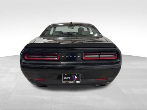 Used 2018 Dodge Challenger R/T Scat Pack image 7