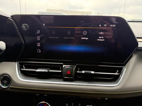 Used 2024 Chevrolet TrailBlazer ACTIV image 18