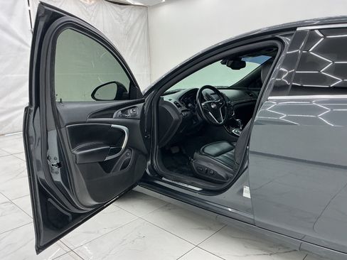 Used 2016 Buick Regal Premium w/ Driver Confidence Package #2 FWD image 16