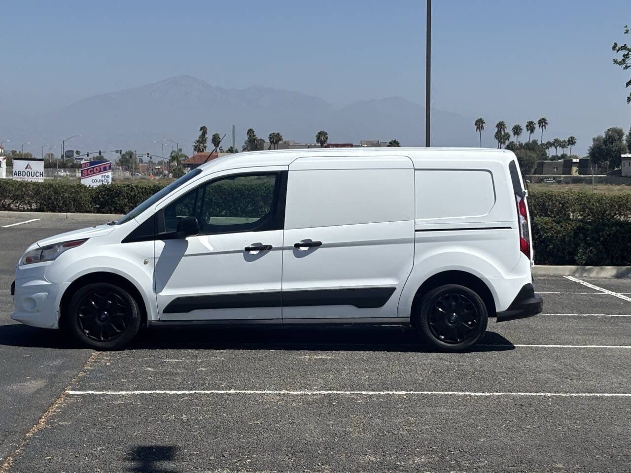 Used 2016 Ford Transit Connect XLT FWD image 23