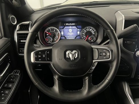 Used 2024 RAM 3500 Laramie w/ Night Edition image 28