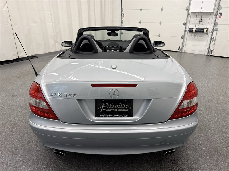 Used 2007 Mercedes-Benz SLK 350 image 4