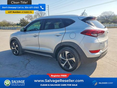 Used 2016 Hyundai Tucson Sport image 3