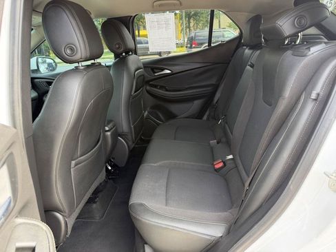 Used 2020 Buick Encore GX Select FWD image 9
