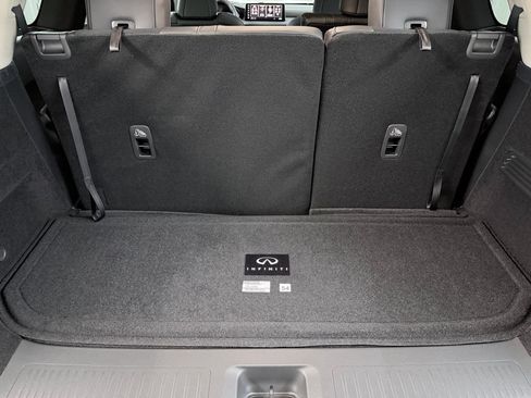 Certified 2026 INFINITI QX60 Luxe w/ Cargo Package FWD image 35