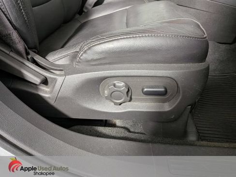 Used 2011 Ford Explorer XLT w/ 202A Rapid Spec Order Code AWD/4WD image 50