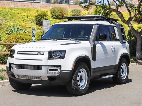 Used 2021 Land Rover Defender 90 S AWD/4WD image 3