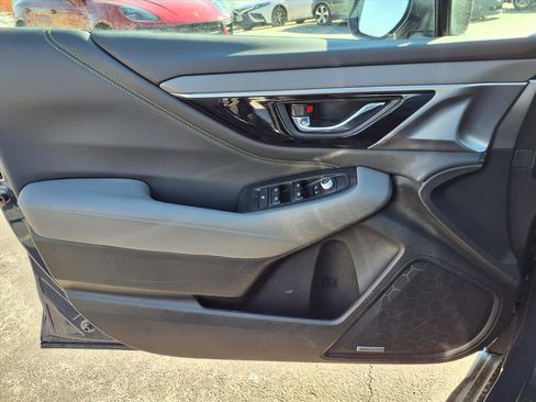 Used 2025 Subaru Outback Onyx Edition XT image 20