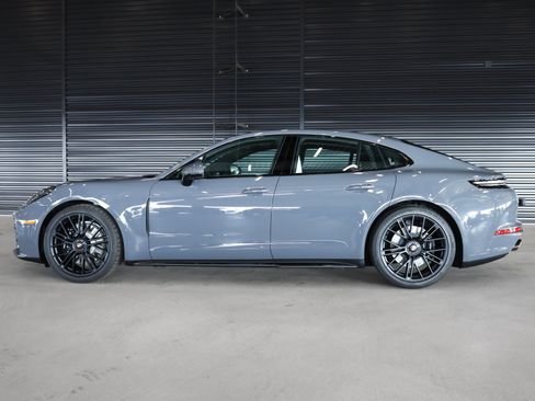 New 2026 Porsche Panamera GTS AWD/4WD image 2
