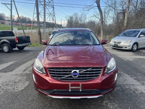 Used 2014 Volvo XC60 T6 AWD/4WD image 9