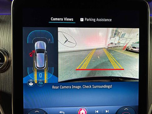 Used 2026 Mercedes-Benz GLC 300 4MATIC image 38