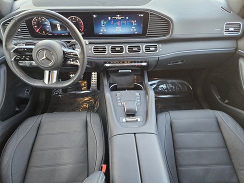 Certified 2025 Mercedes-Benz GLS 450 4MATIC image 26