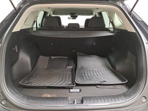 Used 2024 Kia Sportage LX image 10