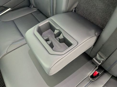 Used 2024 Toyota Tundra Platinum image 38