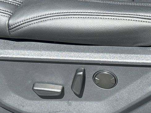 Used 2025 Ford Expedition Max Active RWD image 26