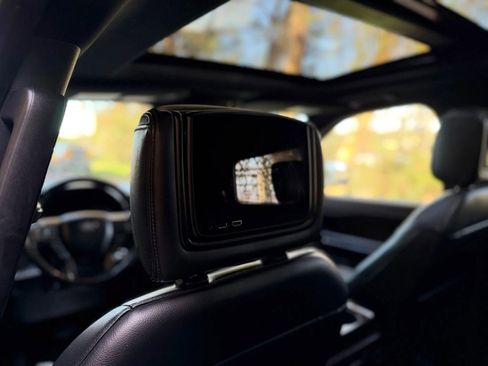 Used 2019 Ford Expedition Limited image 41