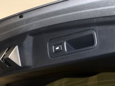 Certified 2026 Acura MDX SH-AWD image 31