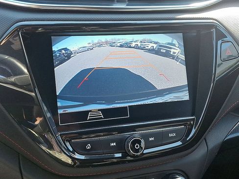 Used 2021 Chevrolet TrailBlazer RS w/ Convenience Package AWD/4WD image 15