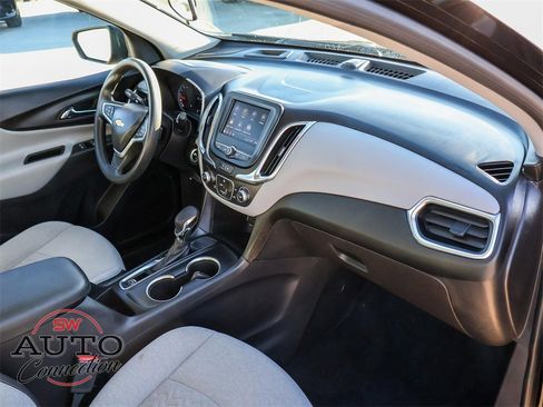 Used 2023 Chevrolet Equinox LS w/ LPO, Floor Liner Package image 14