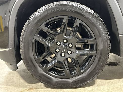 Used 2021 Chevrolet Traverse LT AWD/4WD image 27
