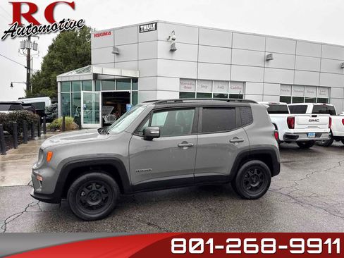 Used 2021 Jeep Renegade Limited w/ Trailer Tow Group image 1