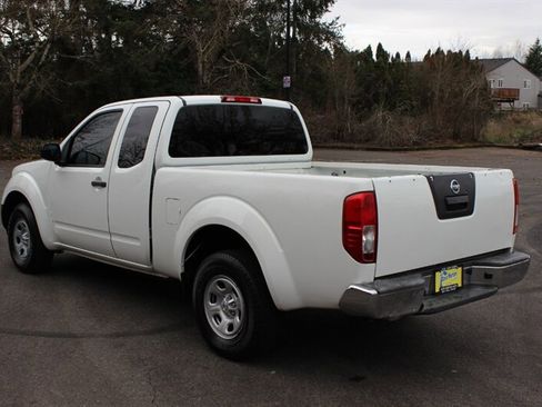 Used 2016 Nissan Frontier S image 3