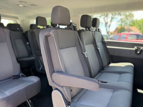 Used 2023 Ford Transit 350 XLT RWD image 92