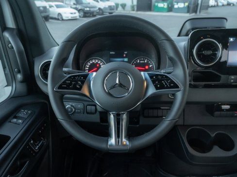 New 2026 Mercedes-Benz Sprinter 2500 image 21
