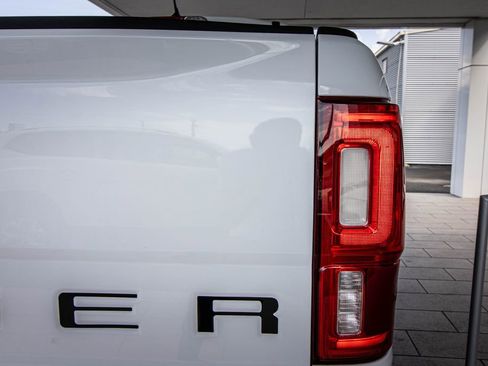 Used 2021 Ford Ranger XLT w/ Equipment Group 301A Mid image 14