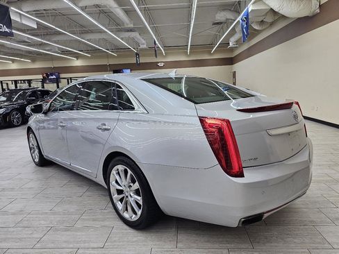 Used 2013 Cadillac XTS Luxury FWD image 8