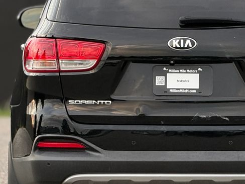 Used 2017 Kia Sorento EX w/ EX Advanced Touring Package FWD image 13