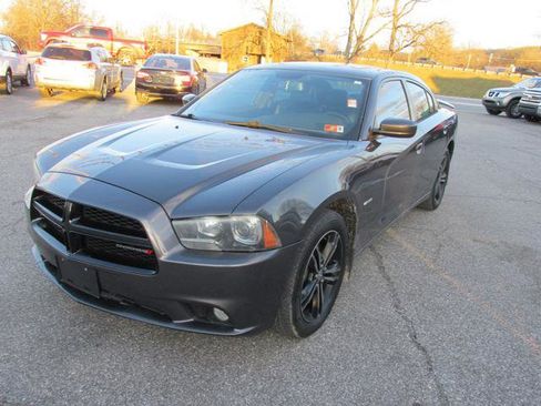 Used 2013 Dodge Charger R/T image 1