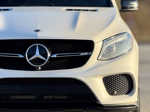 Used 2019 Mercedes-Benz GLE 43 AMG GLE 43 AMG image 14