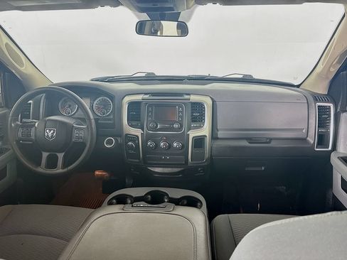 Used 2019 RAM 1500 Classic SLT RWD image 22