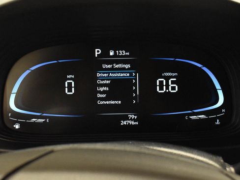 Used 2024 Hyundai Venue SE FWD image 22