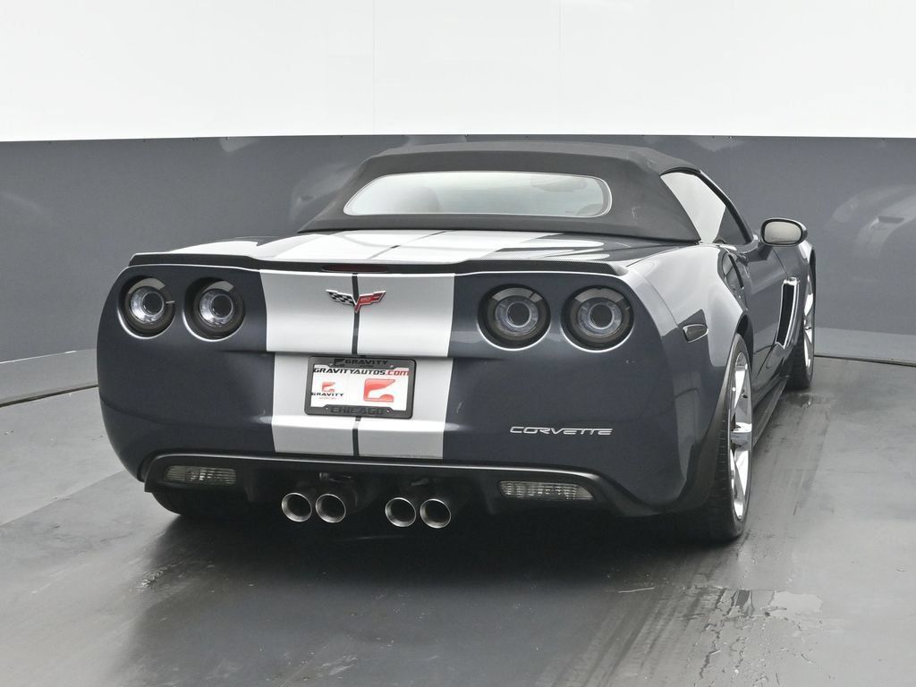Used 2013 Chevrolet Corvette Grand Sport w/ 2LT Preferred Equipment Group RWD image 4