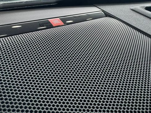 Used 2018 Toyota Prius Prime Advanced image 26