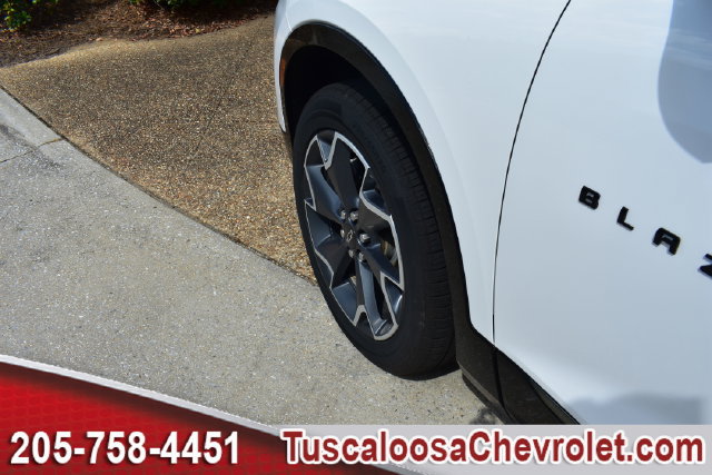 Used 2019 Chevrolet Blazer RS FWD image 18