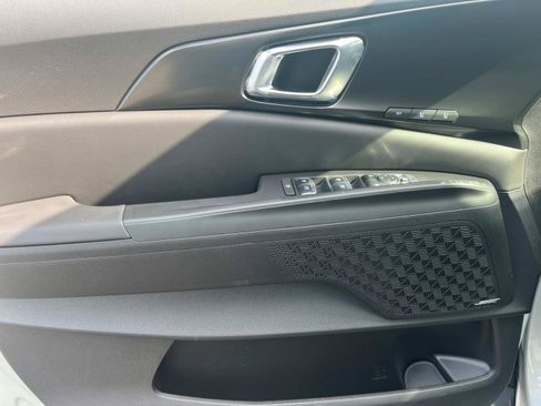 New 2026 Kia Carnival SX Prestige FWD image 25