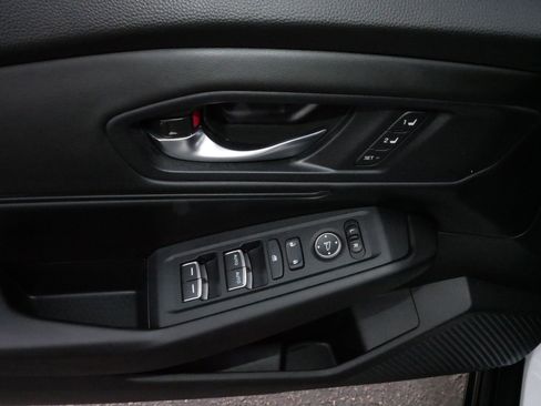 Used 2023 Honda Accord EX-L image 19