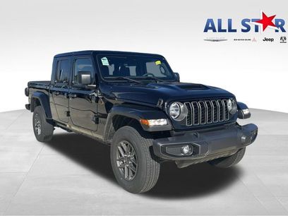 Used 2025 Jeep Gladiator Sport
