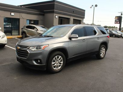 Used 2021 Chevrolet Traverse LT