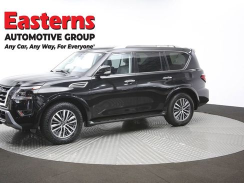 Used 2024 Nissan Armada SL w/ Captain's Chairs Package image 60